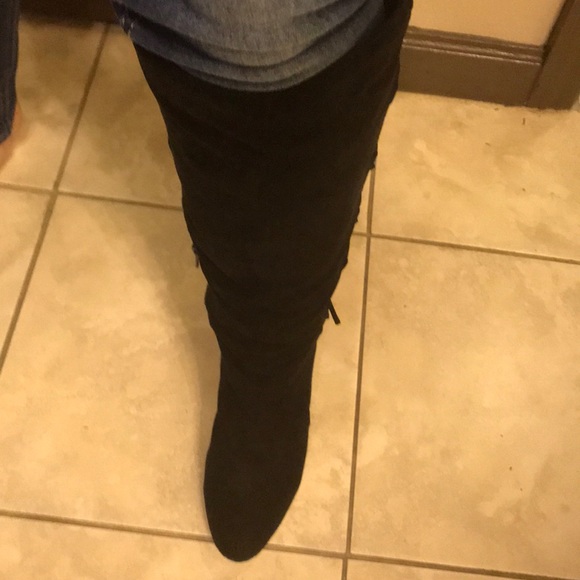 Boots - Picture 2 of 3